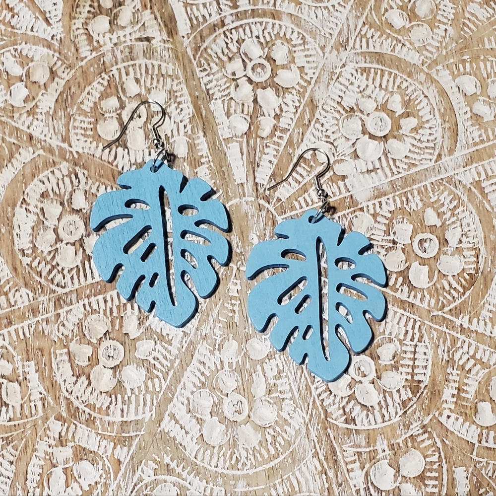 Monstera Earrings